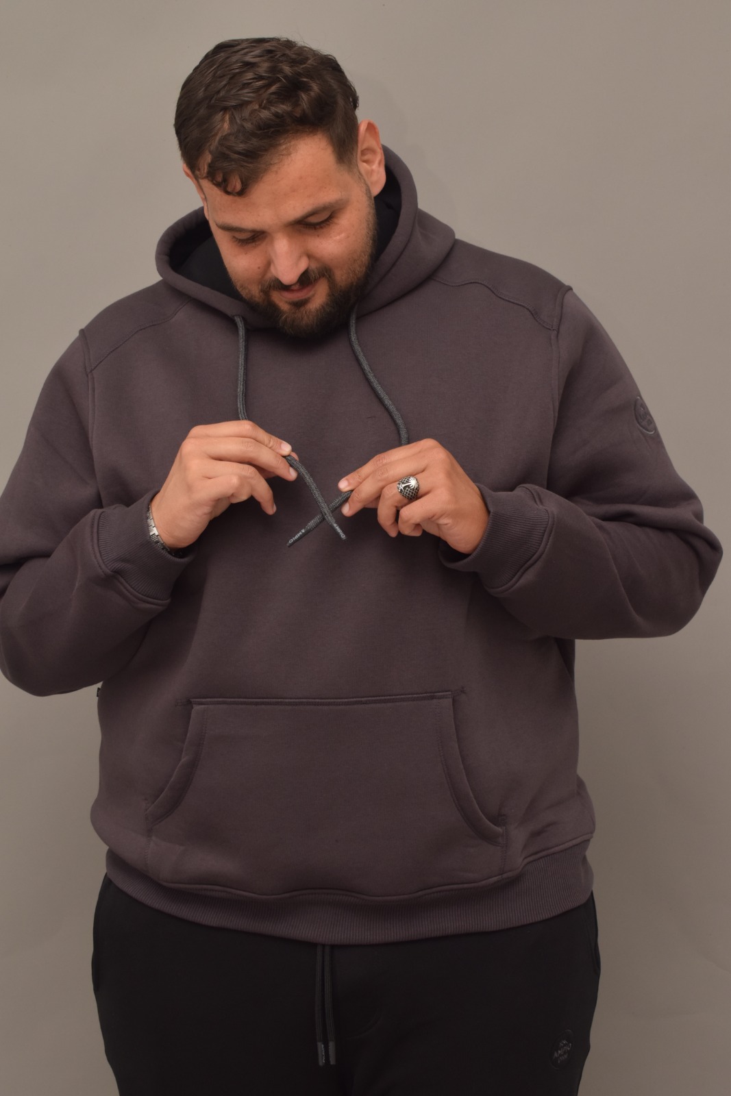 Sweat à Capuche GRIS SWC2703 – Image 1